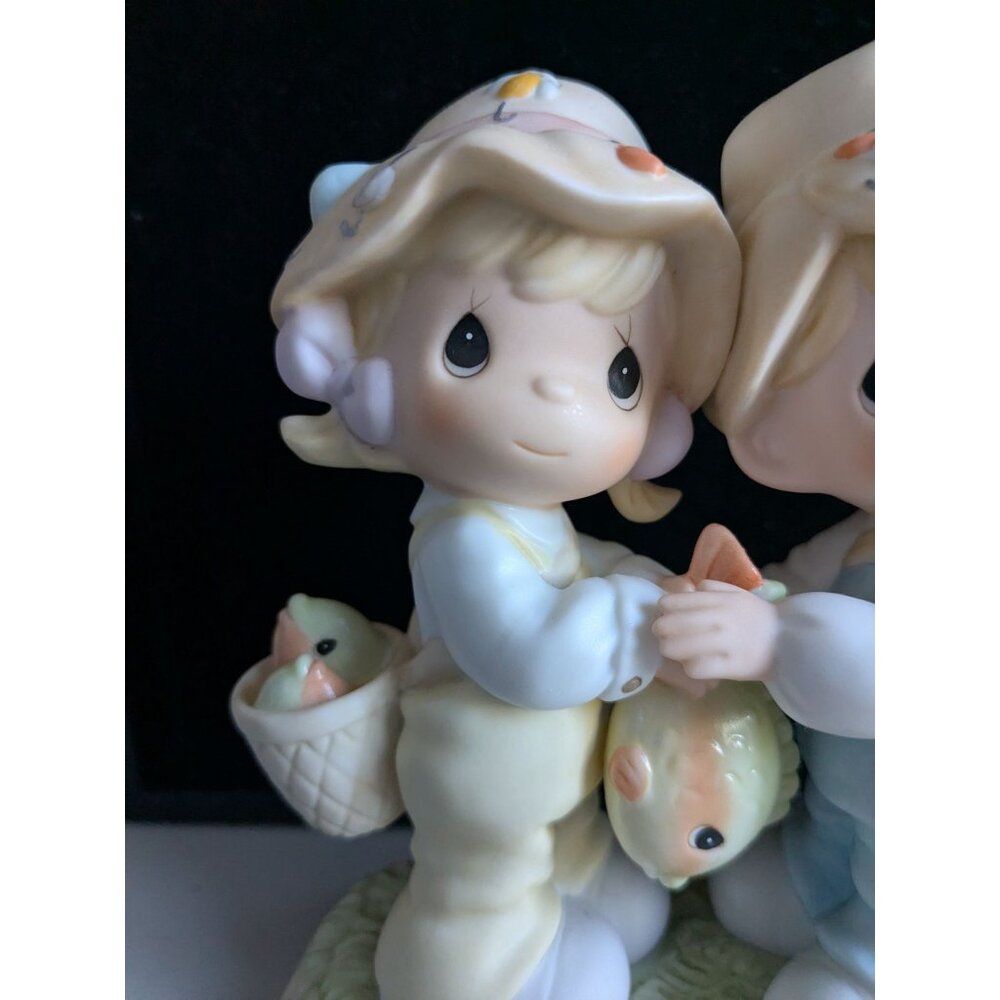 Precious Moments Figurine O-Fish-Aly Friends For A Lifetime By Enesco - Picture 4 of 12